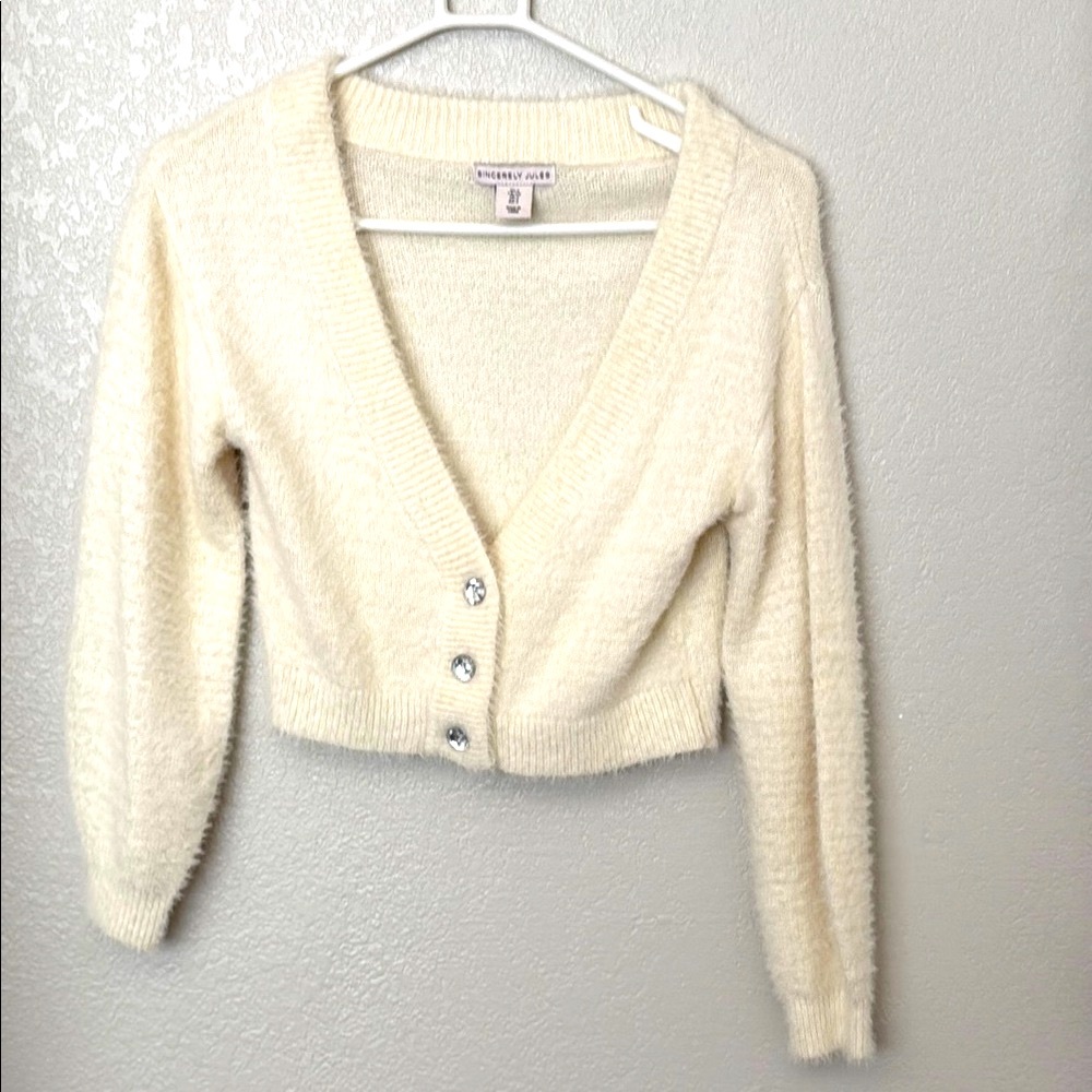 Women's Cream short Sweater